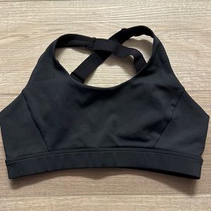 LOLE sports bra - size small